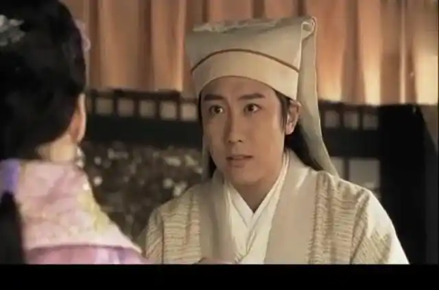 活佛济公高枫的父亲不知儿子已成亲为他另觅新欢