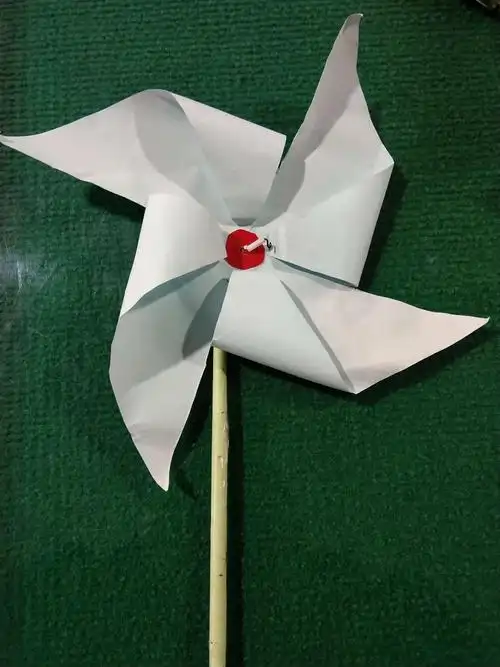 我是手工小能手——许家沟乡前西岗中心小学二年级二中队寒假手工作品