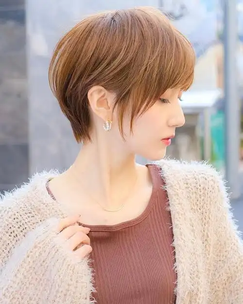 天热剪短发最火,特别是这3种女性,剪完都很美|发型|纹理烫|碎发|亚麻