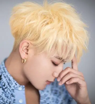 男生染发颜色_男生的染发颜色图片大全_男生染发什么颜色好_发型师姐