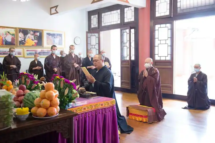 新成长老圆寂百日,光孝寺两序大众深切缅怀