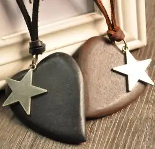 厂家木质项链复古长款桃心牛皮毛衣链文艺民族风吊坠原创手工饰品