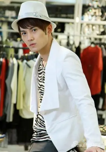 爱情睡醒了杀青徐正曦浪漫跪求戚薇