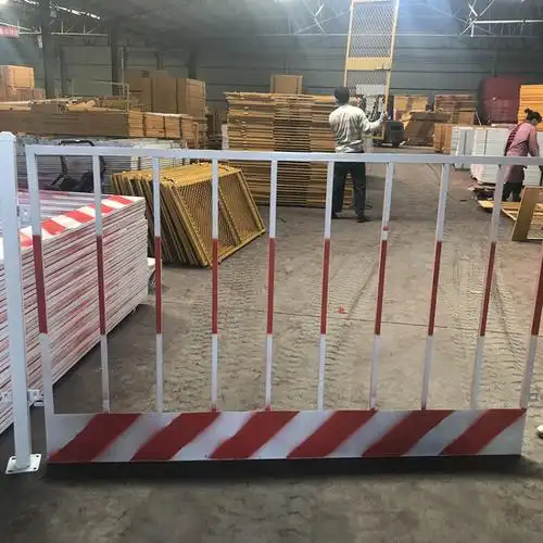 厂家定制喷塑基坑护栏围栏防护网 直销建筑施工安全围栏基坑护栏