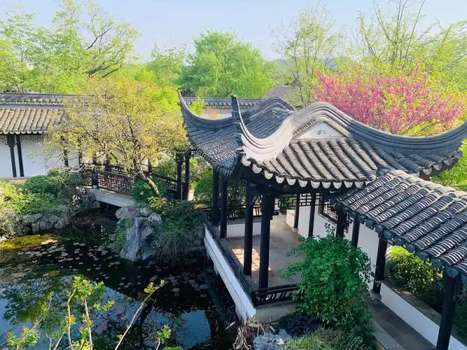 这里有一套桃花源中式别墅