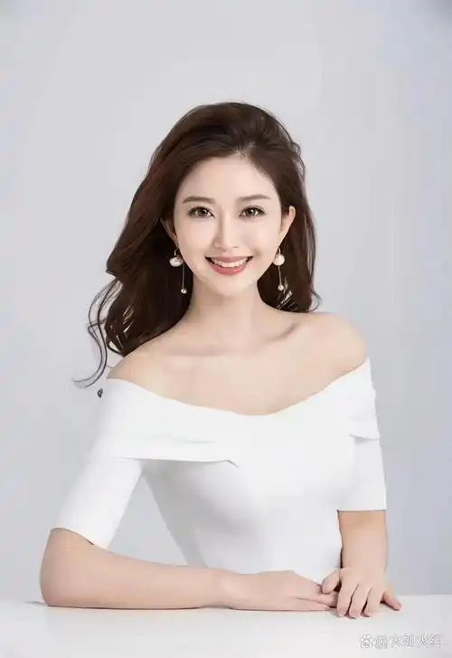 辽宁卫视美女主持人心悦的十三大个人简介 一,姓名:刘心悦 二,昵称