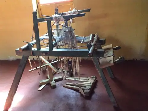 老式纺车 尼木吞巴