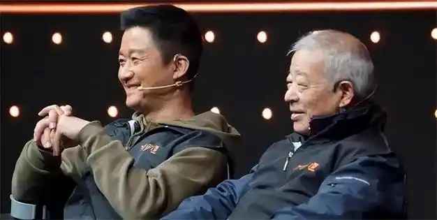 娶小10岁的她后,身价暴涨20亿|吴京|谢楠|李连杰|袁和平|甄子丹