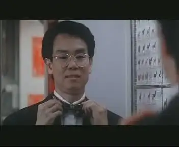 黄百鸣:经历家道中落,电影底片被抢,妻子患癌的他如今怎样了?