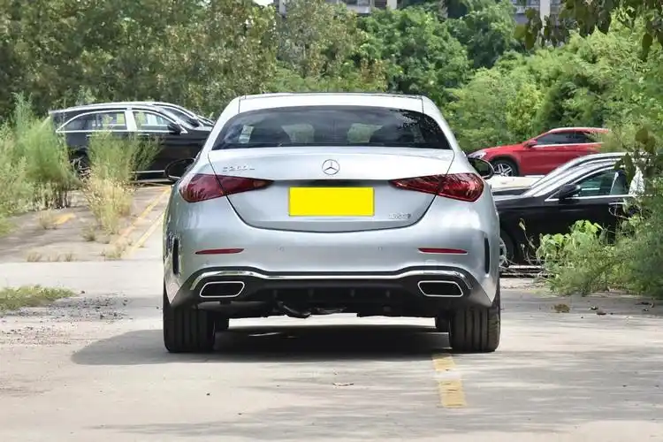 实拍奔驰c级c260l运动版,7.7秒破百,轴距2954mm,值得选吗?
