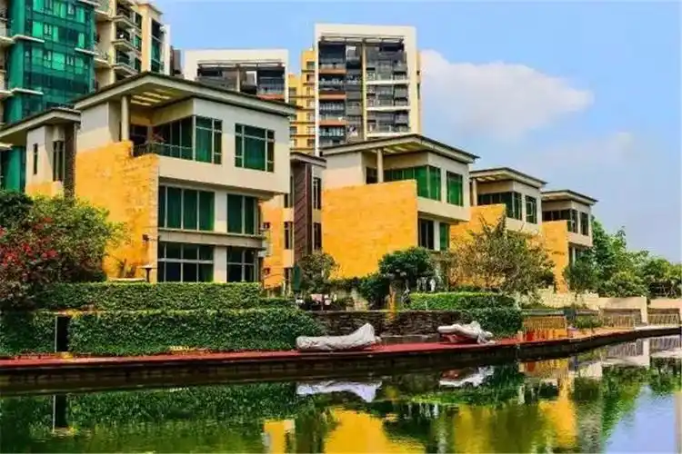 银湖山庄400平户型简介—样板房图片