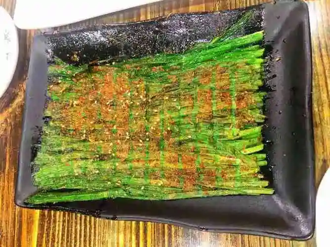 小伟吉林特色烧烤(锦梅路店)-"为了尝一下家乡的味道,从浦东坐地铁