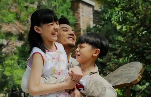 00后已经拿下金马奖,四旦双冰和流量小花们怎么办?