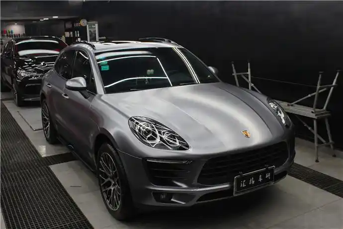 长沙保时捷改色贴膜 车衣裳改色膜 macan车身改色膜 cys车衣裳车膜