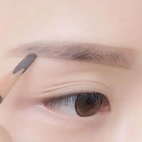 清新脱俗一字眉,简单好get?