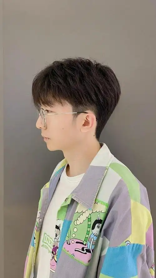 新时尚男发14款,让你帅得不一样,赶快选一款吧|发型|脸型|刘海|烫发