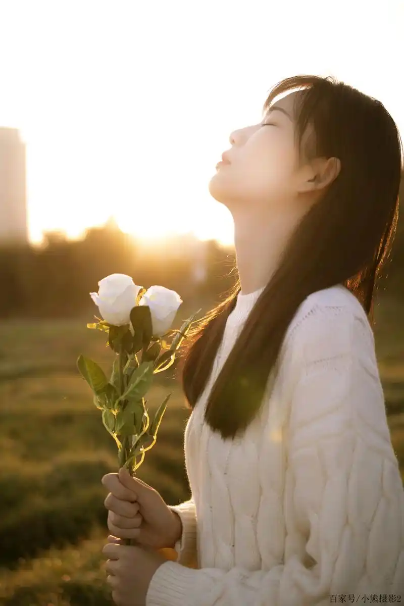 如何避免逆光环境下脸死黑,并拍出逆光唯美照片