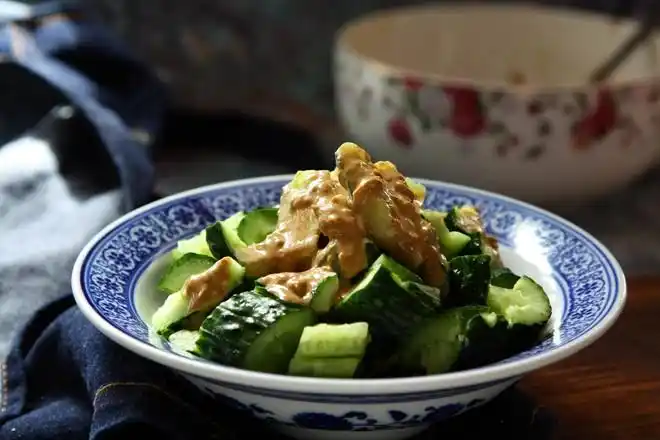 芝麻酱拌黄瓜的做法