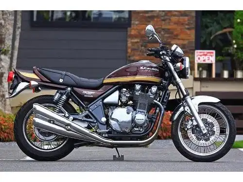 川崎西风1100rs辐条版特辑,kawasaki zephyr1100rs,喜欢这车的顶起