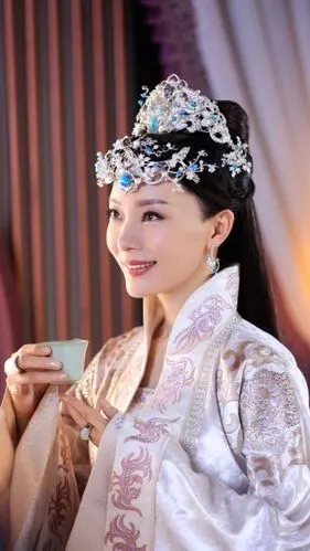 择天记-圣后-陈数饰