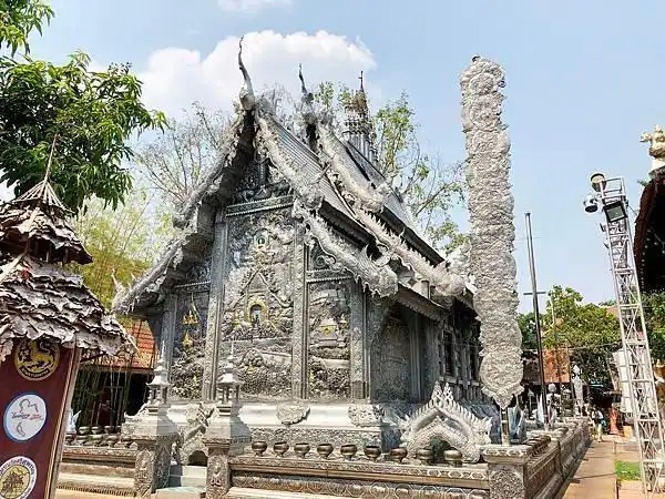 银庙素攀寺:泰北清迈一座用银打造的华丽寺庙