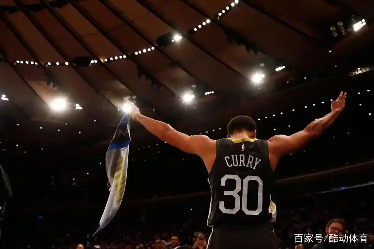 斯蒂芬库里职业生涯的演变,从戴维森学院到勇士队