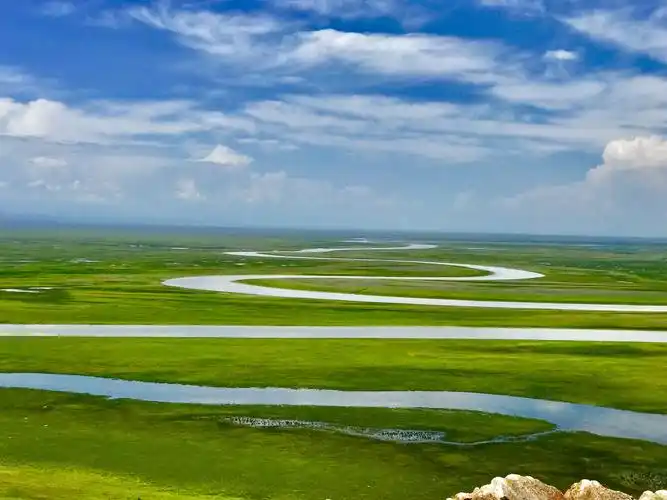 新疆巴音布鲁克大草原,九曲十八弯.2019年手机随拍一一之20.