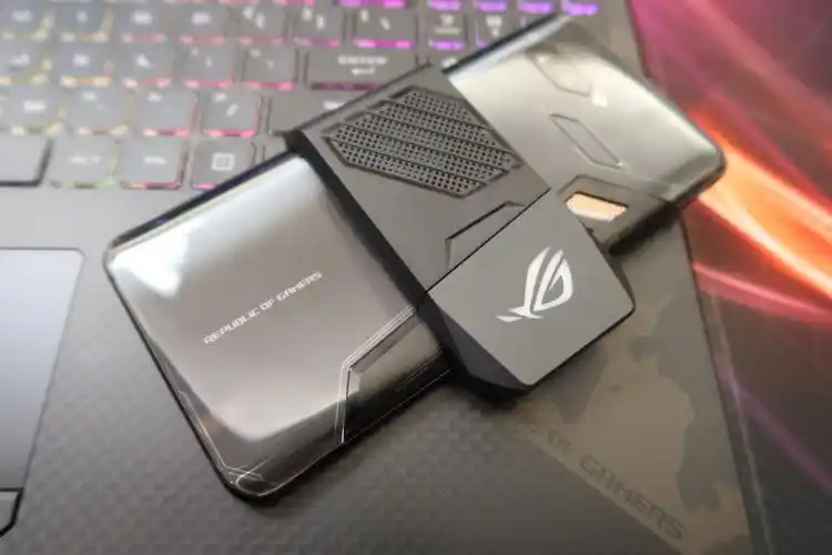 华硕rog游戏手机首发体验这可能是硬件最完美的游戏手机