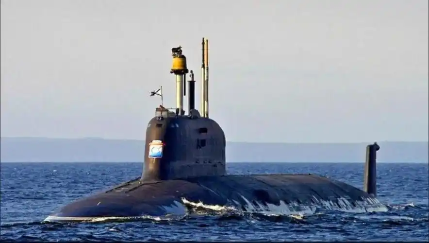 俄罗斯的水下核獠牙揭秘亚森级攻击核潜艇三招完爆美国海狼