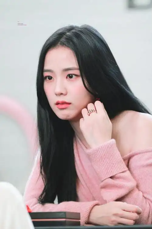 kimjisoo超话#金智秀0103生日快乐#220925 智秀生日贺图 17pcr.