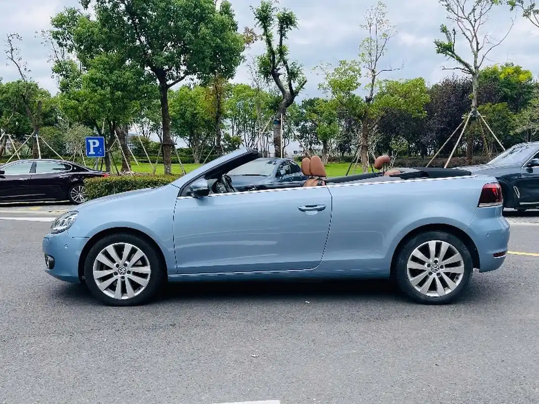 两门四座敞篷高尔夫.喜欢吗.