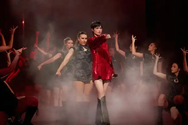 李宇春演唱会直播##李宇春广州演唱会造型##2024李宇