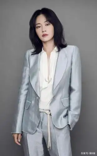 今日图集分享:谭卓