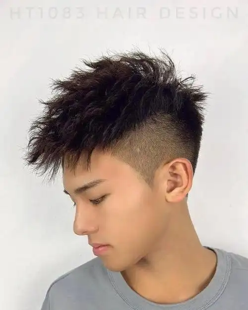 剪,这16款值得拥有,精神时尚真有型|烫发|纹理烫|男士发型_网易订阅