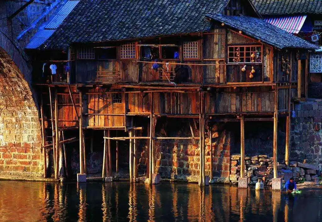 中国"最有特色"的四大传统民居,展现了劳动人民的智慧