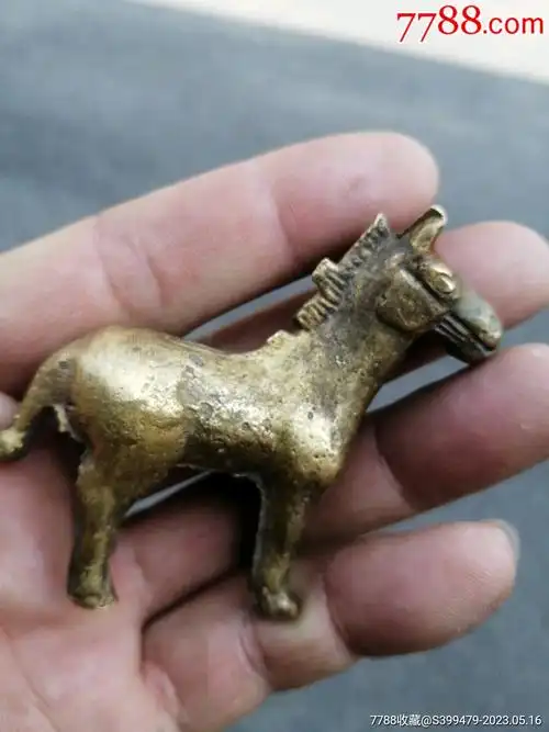 7788收藏__收藏热线>首页>拍卖>铜镜>l,挑战小铜马