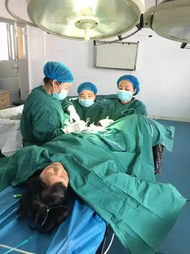 绿色的柔情……手术室最美的人