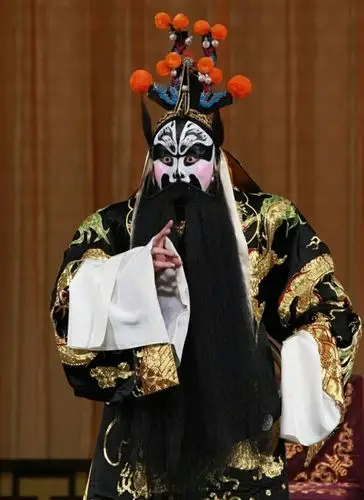 胡侃京剧舞台上的趣闻