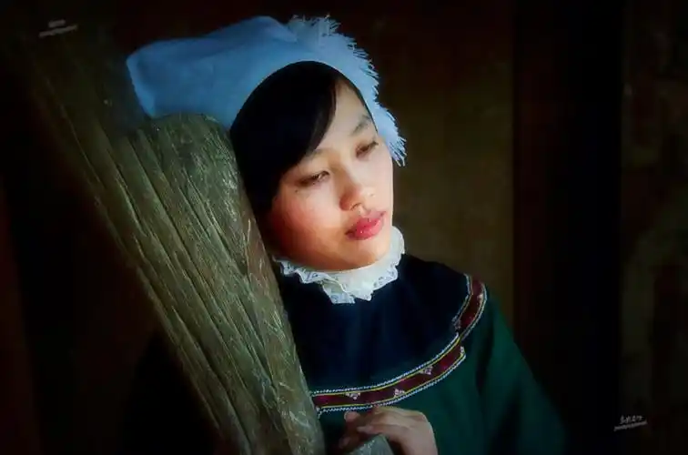 黔东南纪实之人物--水族少女