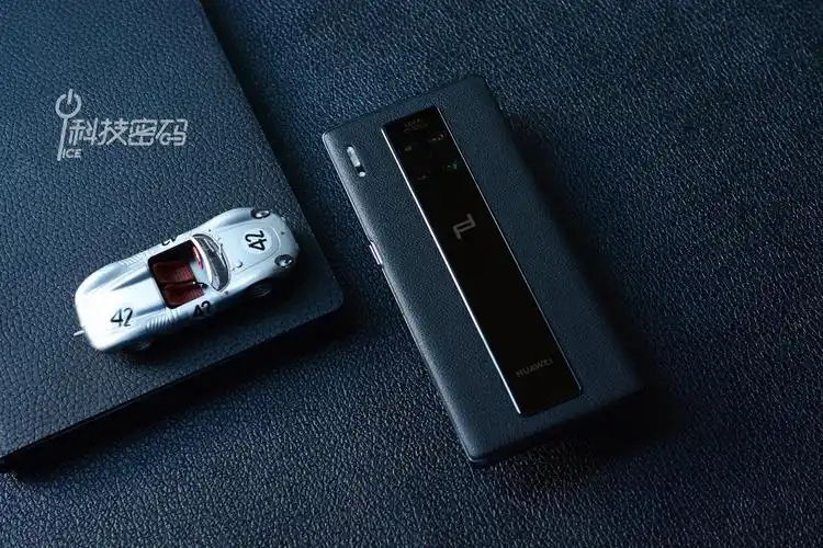 真正的顶级旗舰 华为mate30 rs保时捷设计精美图赏