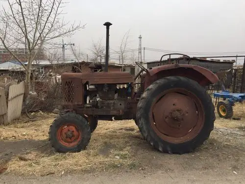 东方红28拖拉机一代人红色的记忆