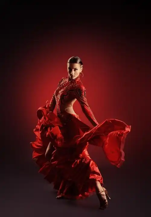 直男的旷世难题跳拉丁舞的女生为什么这么黑