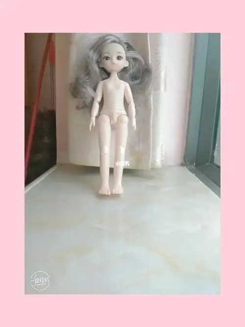 娃娃会穿衣服啦