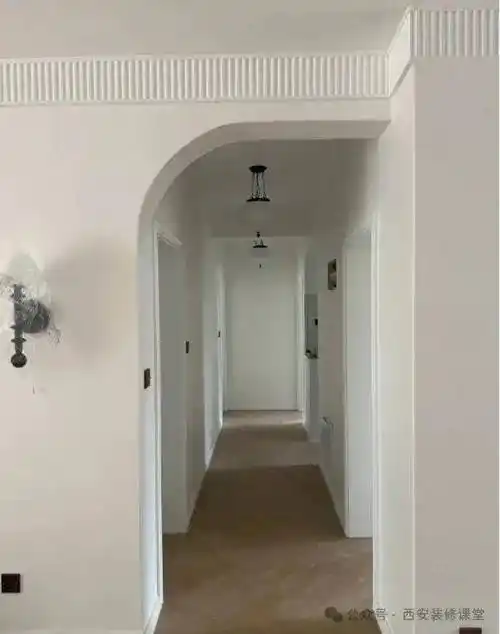 明装筒灯即可过道不吊顶,吊灯装饰照明过道不吊顶,拱形垭口,吊灯装饰