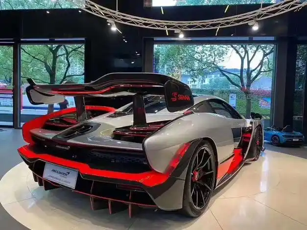 迈凯伦塞纳两门两座跑车售价1200万