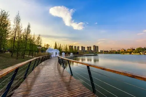 标题:贵阳保利·溪湖-地产开发专业平台-金盘网 来自于:金盘网