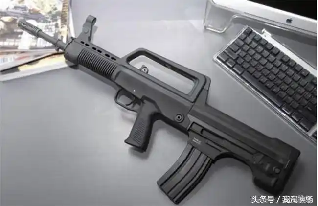 国人的"枪王"—95式自动步枪