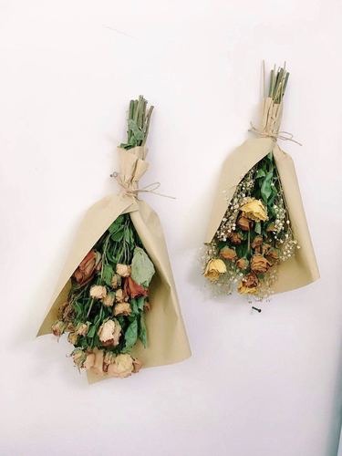 ins牛皮纸手捧花做玫瑰干花花束野外露营拍摄干花