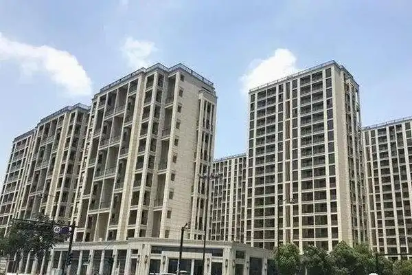 塔楼和板楼有什么区别?内行人提醒:能买板楼就别买塔楼