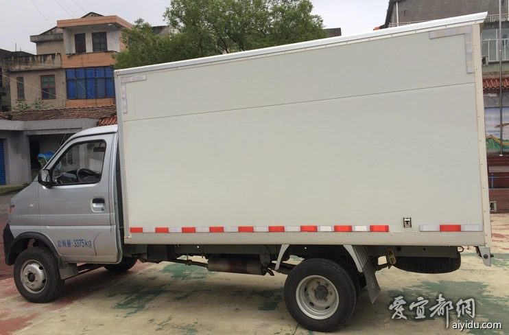 新车长安3米3厢式货车出售